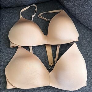 SKIMS Beige Seamless Bra
